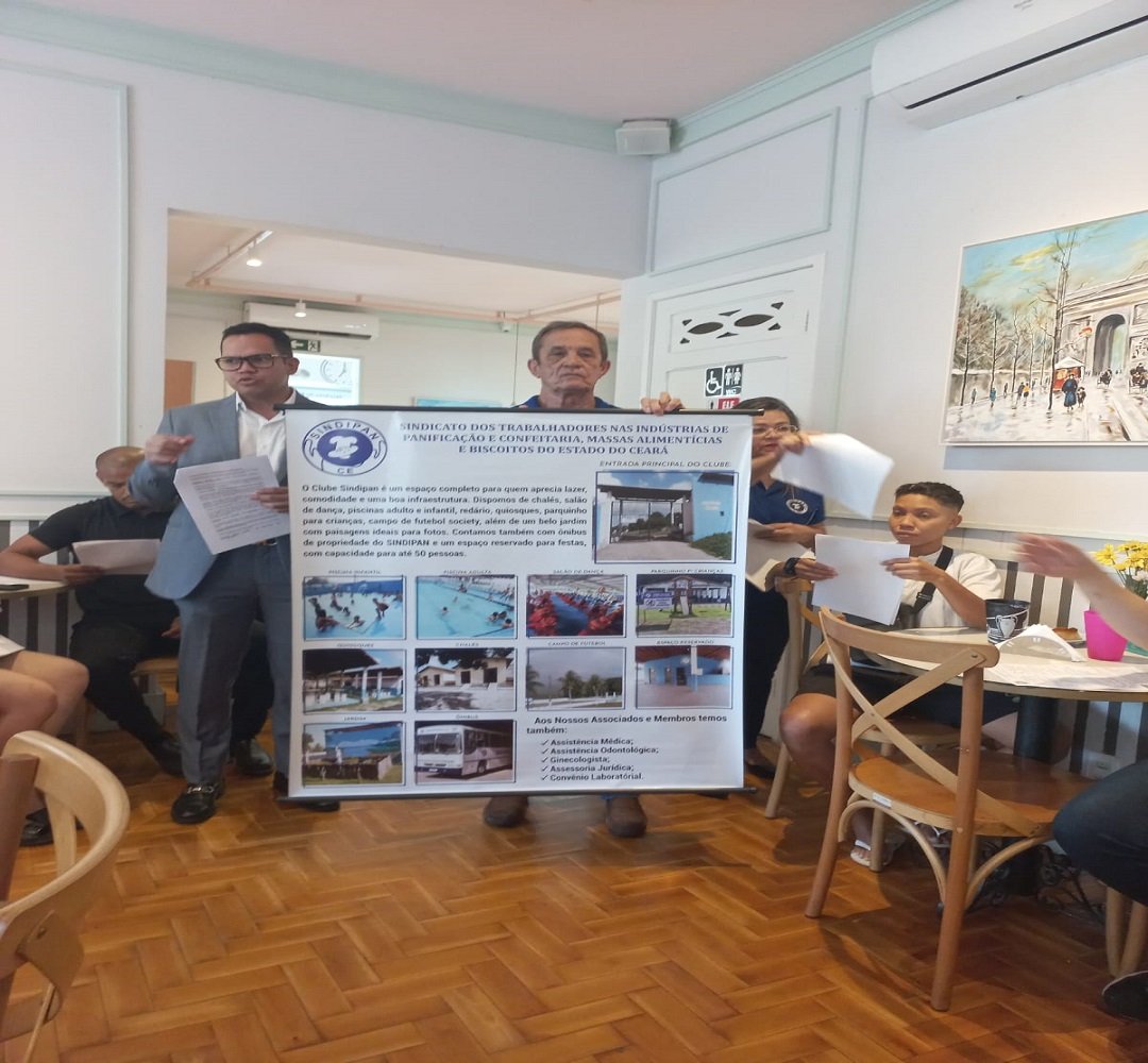 Sindipance visita a empresa Petit Surprise