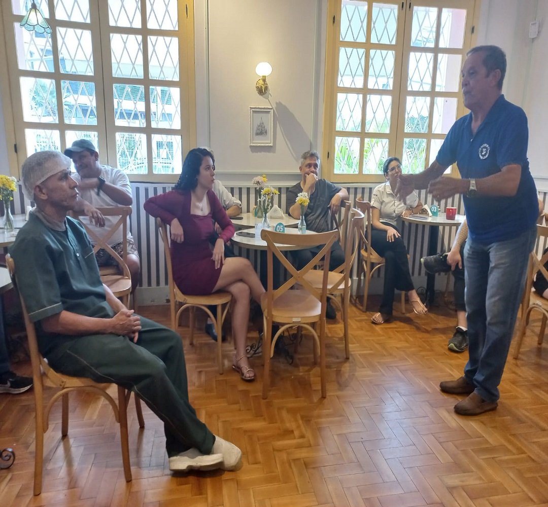 Sindipance visita a empresa Petit Surprise